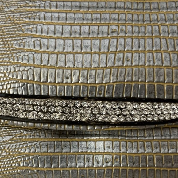 VTG Judith Leiber Metallic Lizard Leather Crystal Sunglasses Case with Crystals - Picture 4 of 13
